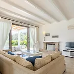 Villa Zacharenia