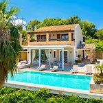 Zacharenia Villa Agia Aikaterini (Corfu)